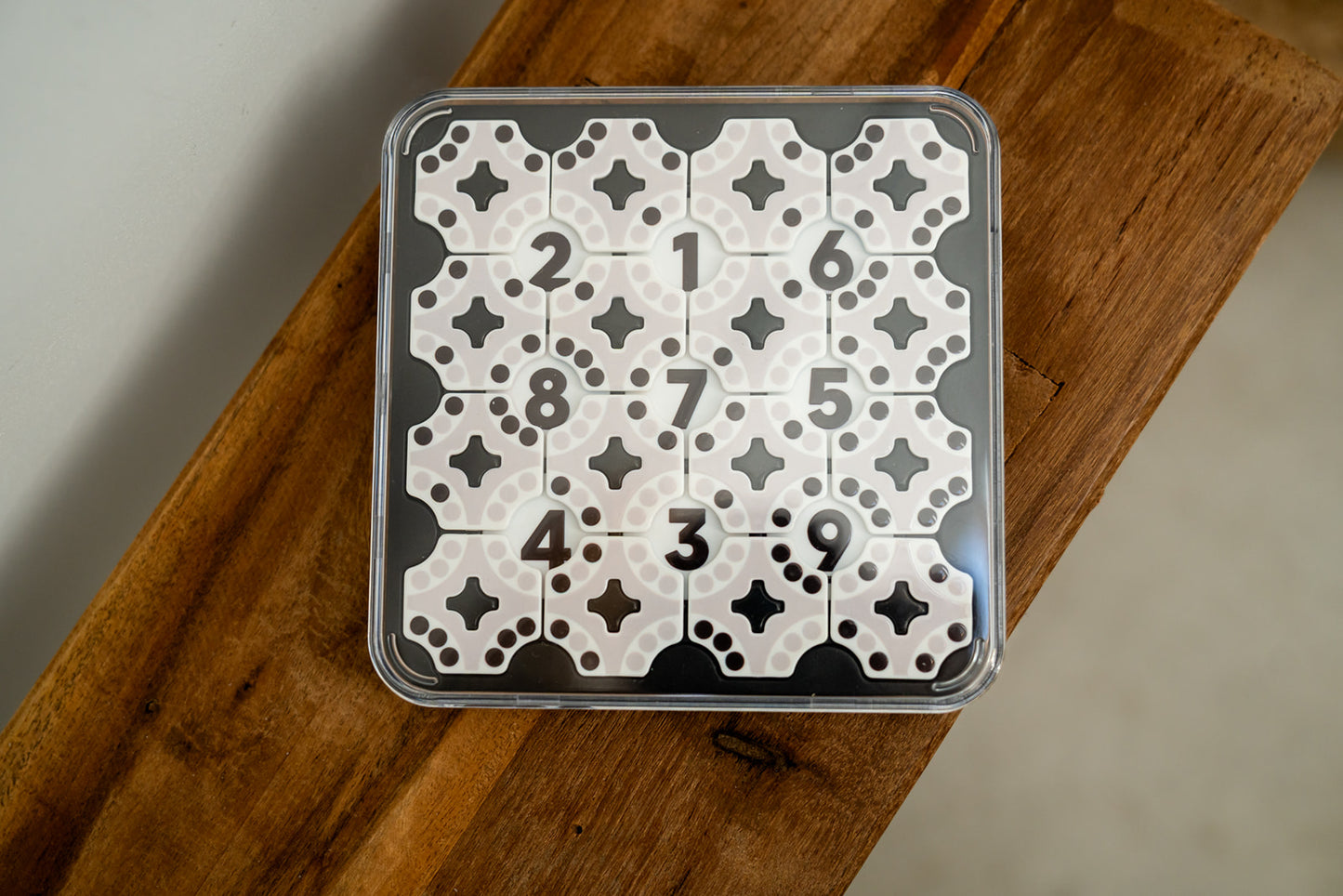 Smart Games -Quantum - 2 in 1 Puzzle